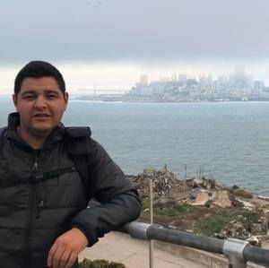 Meet your Posher, Carlos